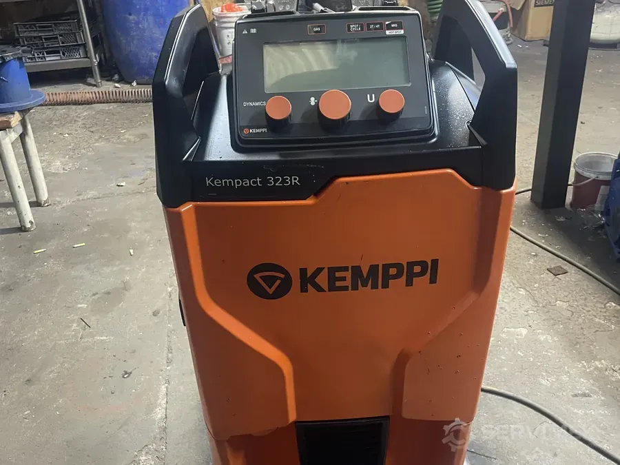 Kemppi Kempact 323R reparado en el taller de SERVIMEK