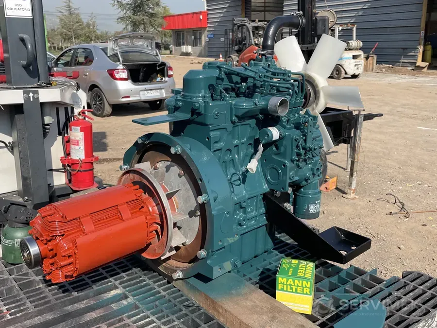 Motor Kubota y parte generadora reparado en el taller de SERVIMEK
