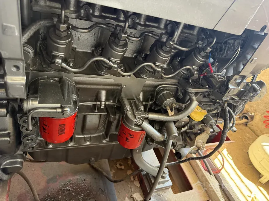 Motor Deutz de motobomba contra incendios reparado en el taller de SERVIMEK