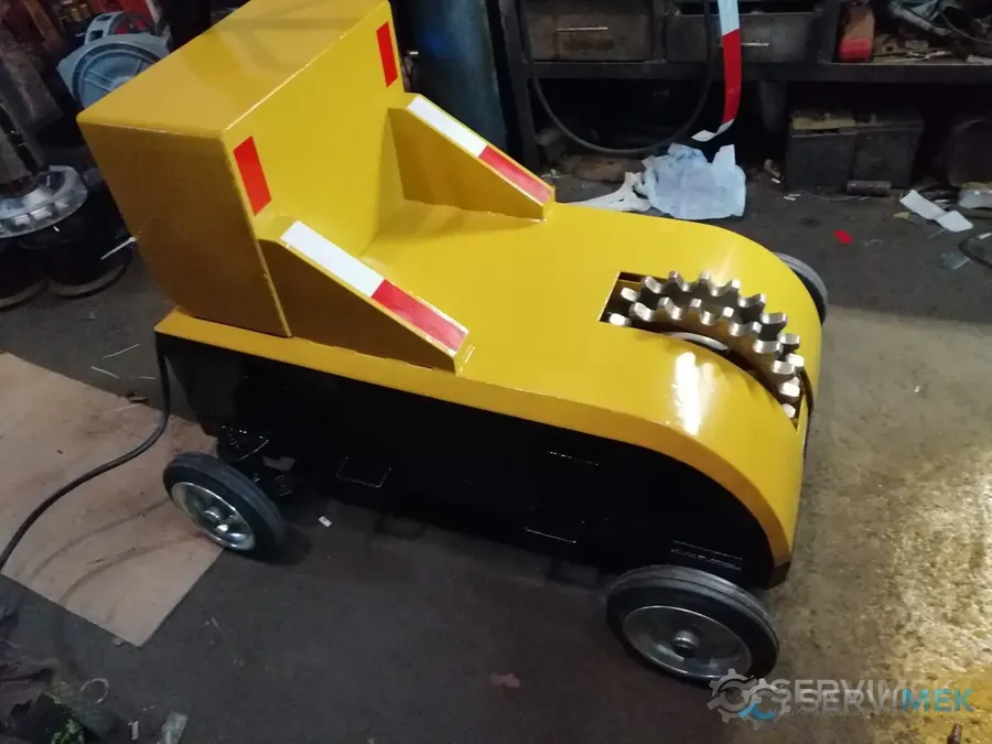 Rotador de neumáticos minero reparado en el taller de SERVIMEK