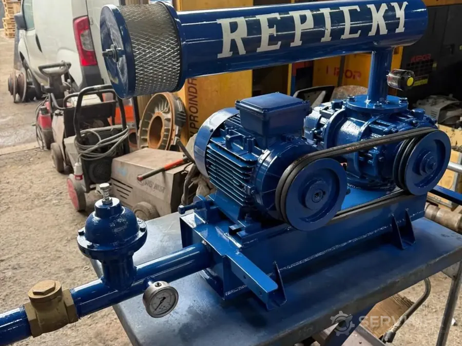 Soplador REPICKY reparado en el taller de SERVIMEK